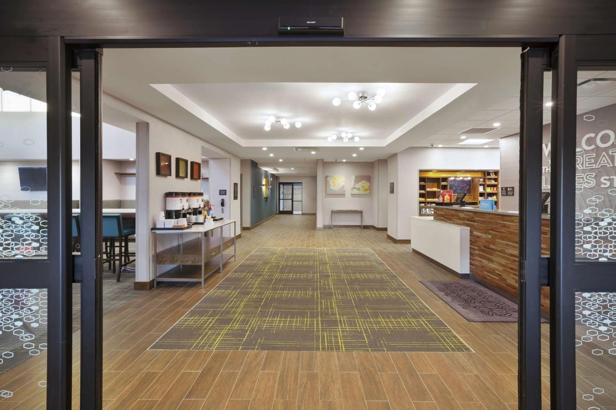 Hampton Inn & Suites Grandville Grand Rapids South Buitenkant foto